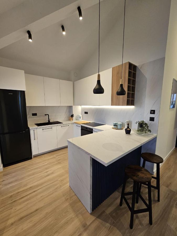 Villa Lux Apartments Rogoznica  Esterno foto